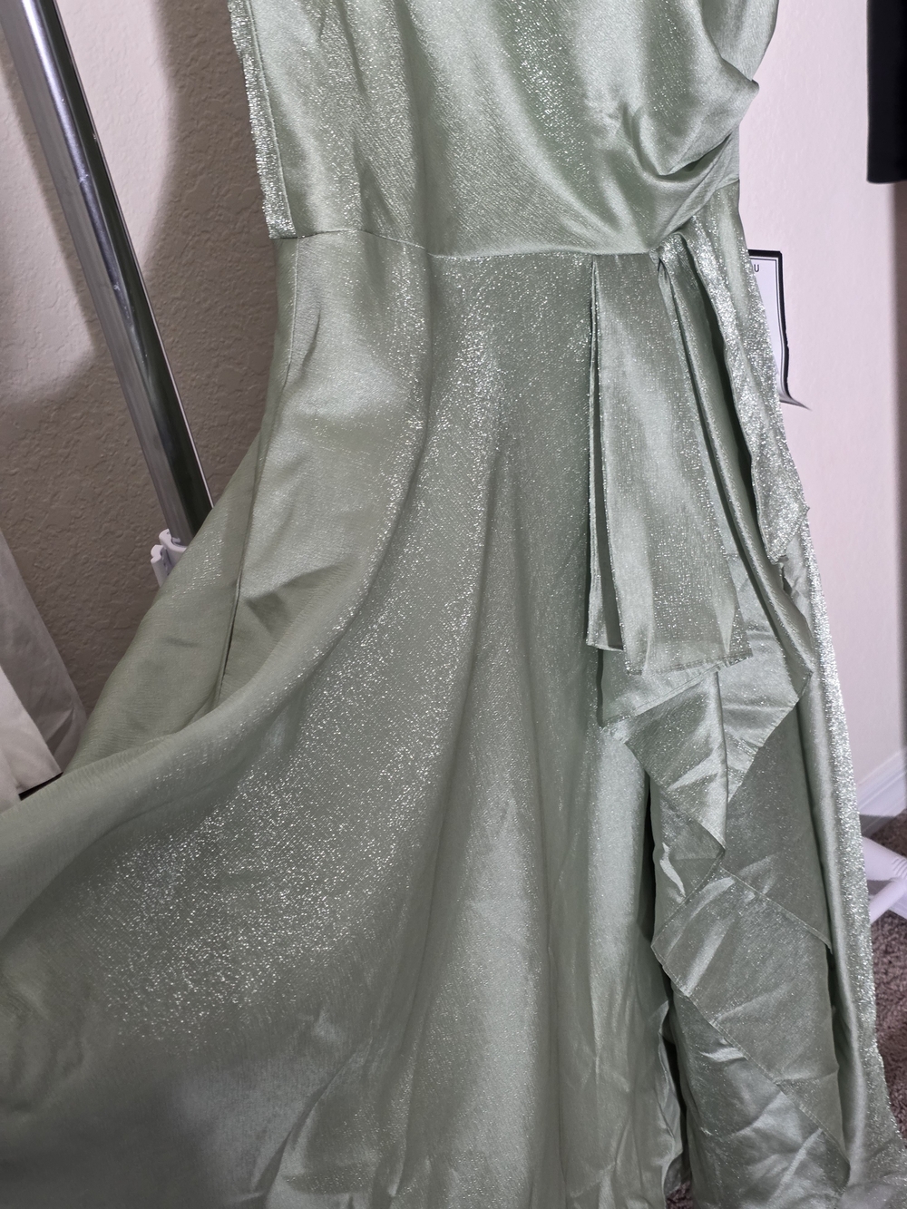 Xscape One-Shoulder Ruffle-Front Evening Gown Mint Metallic Draped Size 14 - Picture 4 of 8